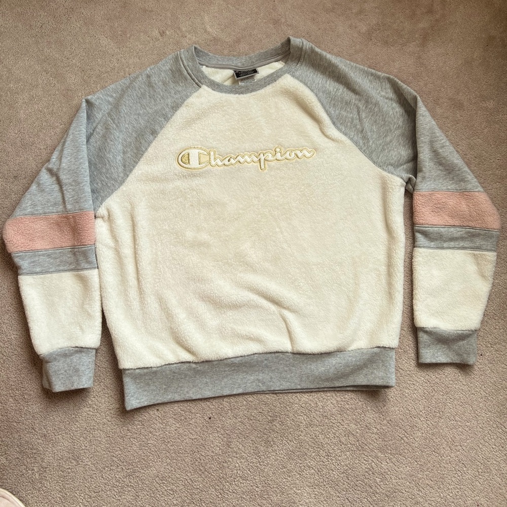 Champion Sweatshirt